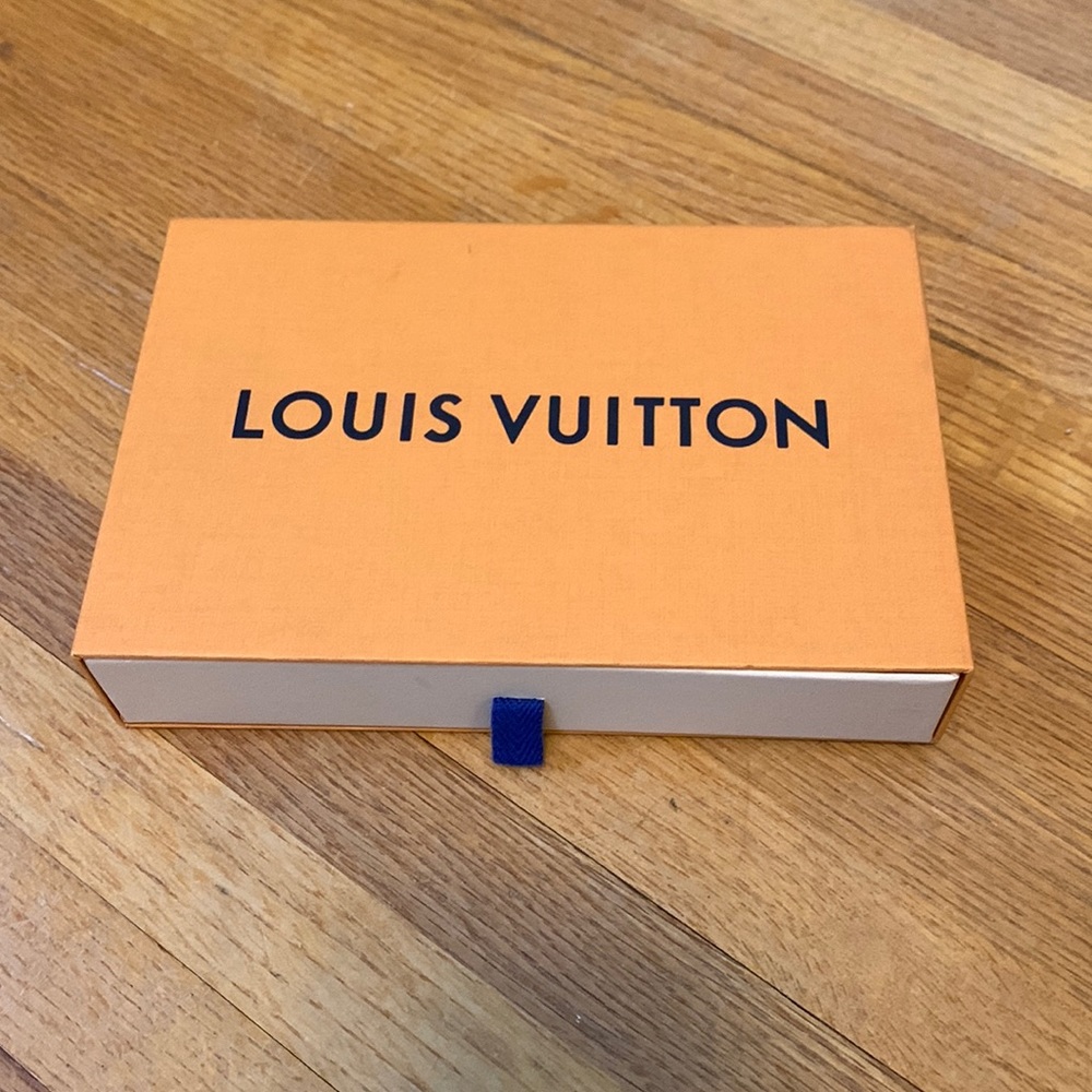 NWT Louis Vuitton Emilie Wallet